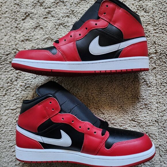 Air Jordan 1 Mid Gym Red Black White Pre-Owned Sz 12 - Picture 3 of 8